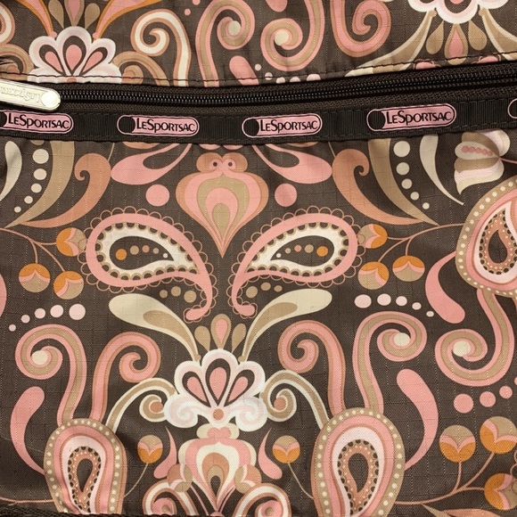 Le Sport Sac Crossbody or Shoulder Bag Brown and Pink Paisley Print - Picture 2 of 11